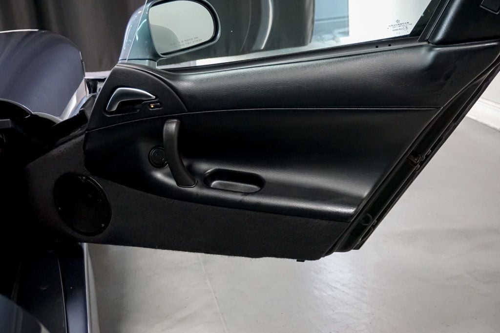 2000 Dodge Viper *Viper GTS* *Steel Gray* *Silver Stripes* *Only 15k Miles* - 22968135 - 32