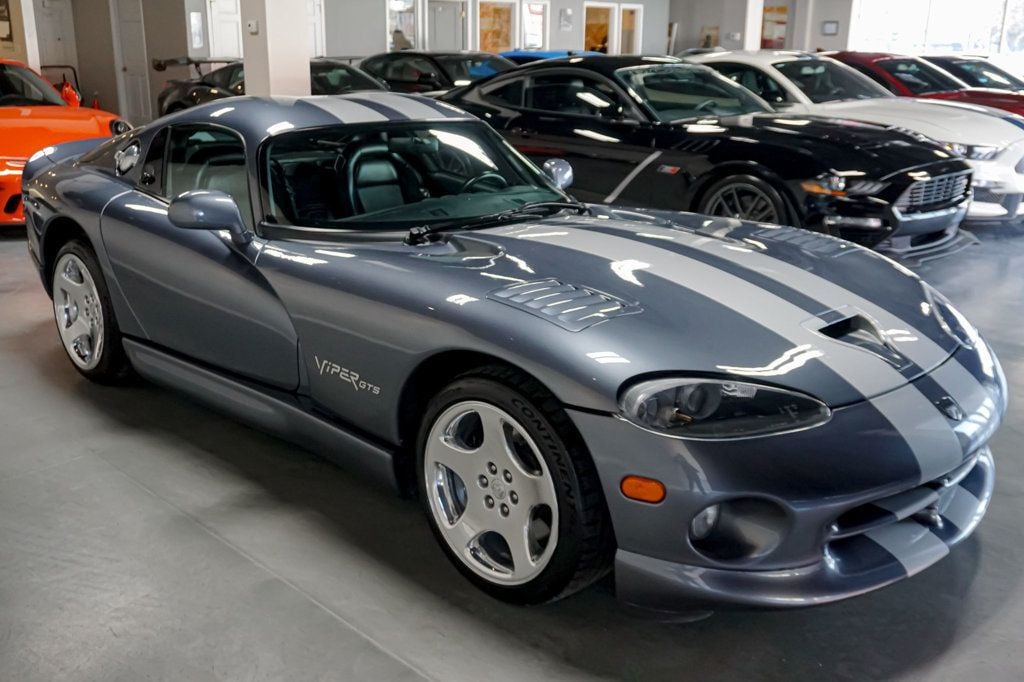 2000 Dodge Viper *Viper GTS* *Steel Gray* *Silver Stripes* *Only 15k Miles* - 22968135 - 3