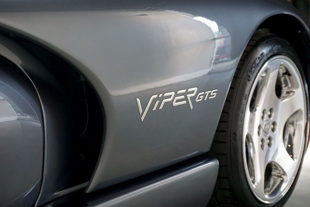 2000 Dodge Viper *Viper GTS* *Steel Gray* *Silver Stripes* *Only 15k Miles* - 22968135 - 47