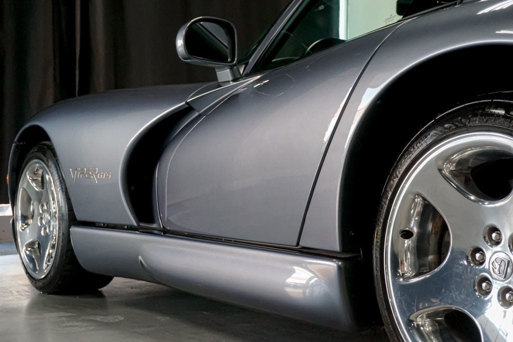 2000 Dodge Viper *Viper GTS* *Steel Gray* *Silver Stripes* *Only 15k Miles* - 22968135 - 48