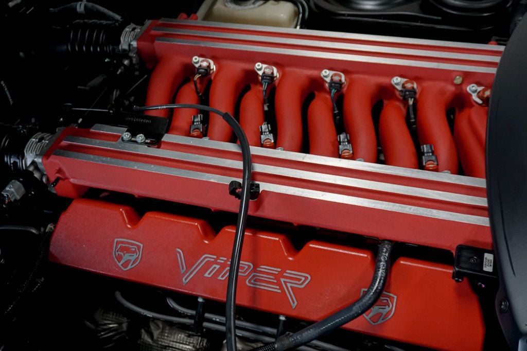 2000 Dodge Viper *Viper GTS* *Steel Gray* *Silver Stripes* *Only 15k Miles* - 22968135 - 50