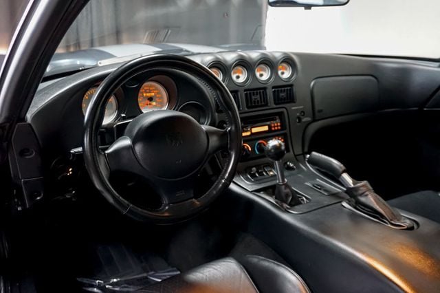 2000 Dodge Viper *Viper GTS* *Steel Gray* *Silver Stripes* *Only 15k Miles* - 22968135 - 51