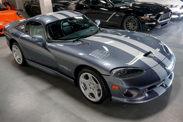 2000 Dodge Viper *Viper GTS* *Steel Gray* *Silver Stripes* *Only 15k Miles* - 22968135 - 56
