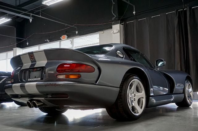 2000 Dodge Viper *Viper GTS* *Steel Gray* *Silver Stripes* *Only 15k Miles* - 22968135 - 5