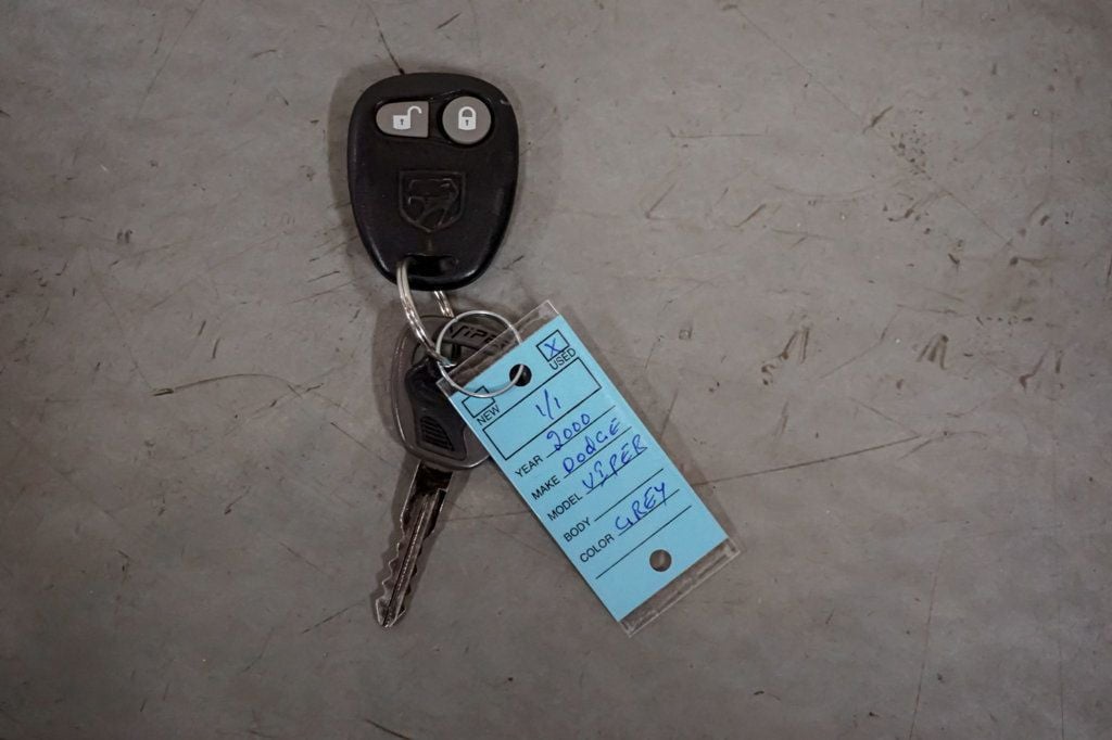 2000 Dodge Viper *Viper GTS* *Steel Gray* *Silver Stripes* *Only 15k Miles* - 22968135 - 63