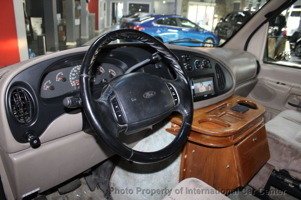 2000 Ford Econoline Cargo Van E-150 Recreational - 22943037 - 11