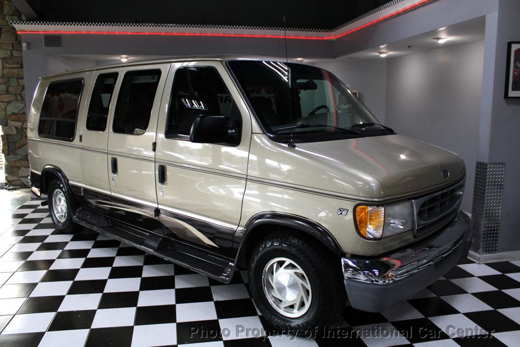 2000 Ford Econoline Cargo Van E-150 Recreational - 22943037 - 1
