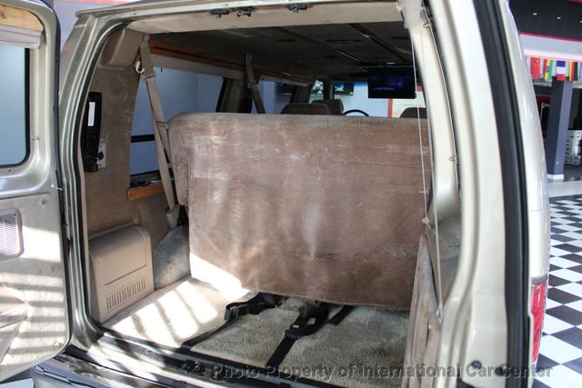 2000 Ford Econoline Cargo Van E-150 Recreational - 22943037 - 19