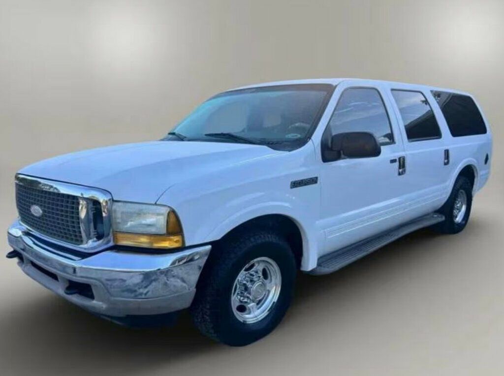 2000 Ford Excursion 137" WB Limited - 23002786 | Video 1