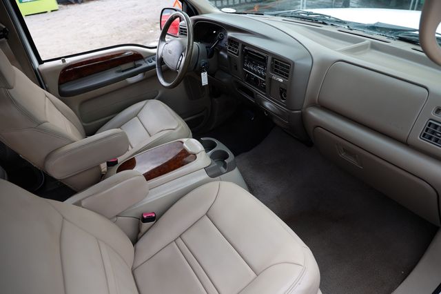 2000 Ford Excursion 137" WB Limited - 23002786 - 20