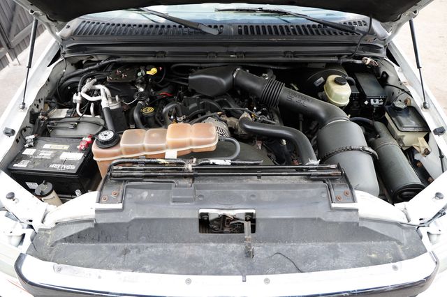 2000 Ford Excursion 137" WB Limited - 23002786 - 45