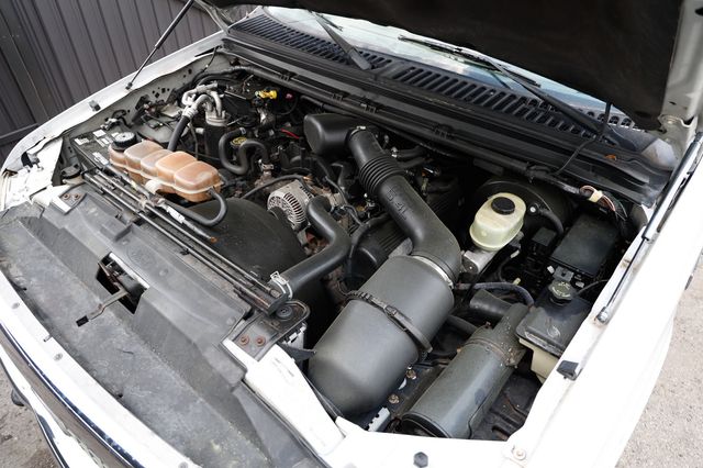 2000 Ford Excursion 137" WB Limited - 23002786 - 46