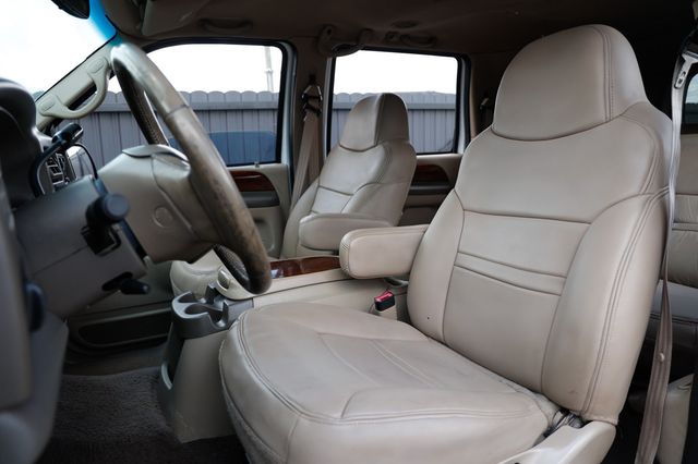 2000 Ford Excursion 137" WB Limited - 23002786 - 8