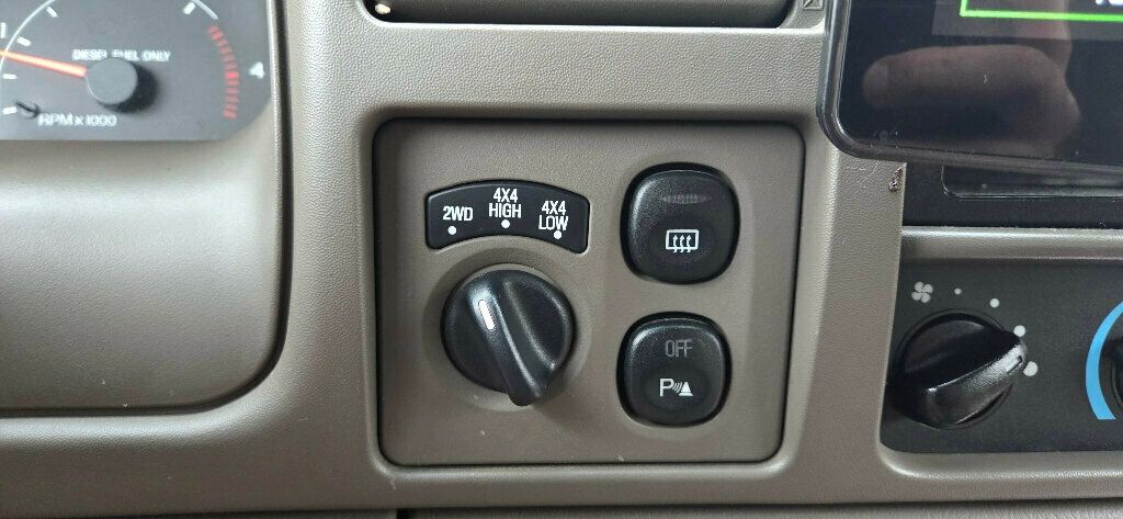 2000 Ford Excursion 137" WB Limited 4WD - 22948053 - 30