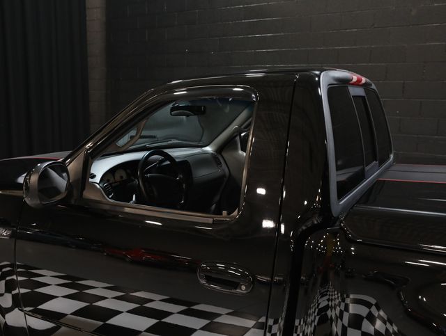 2000 Ford F-150 Reg Cab Flareside 120" Lightning - 23049453 - 31