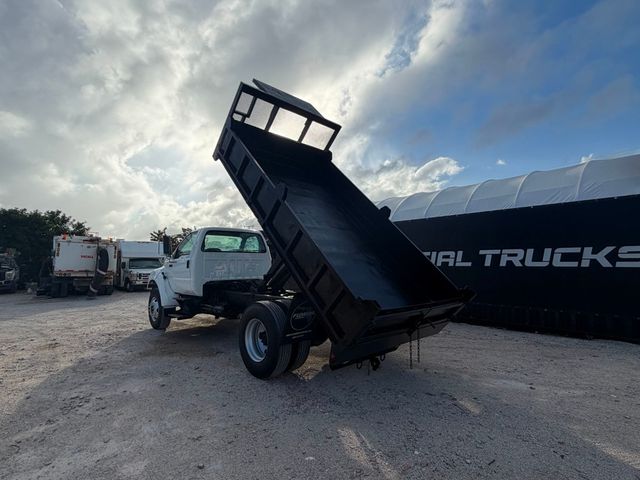 2000 Ford F-750 Dump Truck  - 22993630 - 2