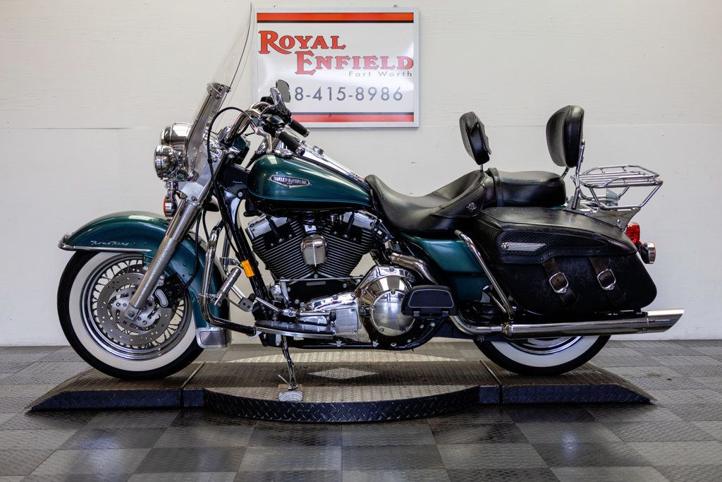 2000 Harley-Davidson ROADKING CLASSIC FLHRCI NICE UPGRADES!!! - 22998714 | Video 2