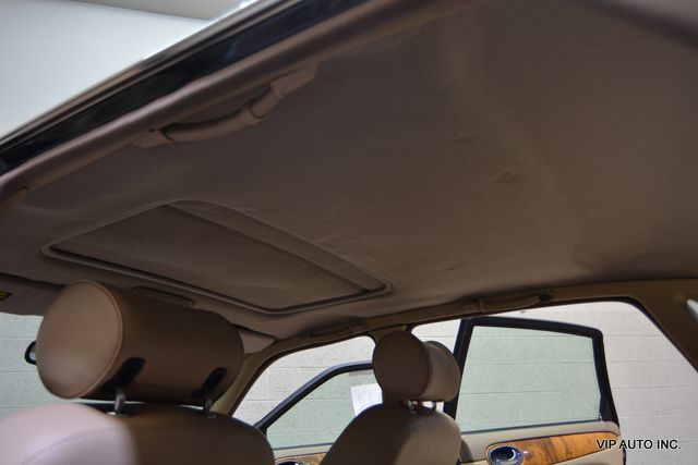 2000 Jaguar XJ 4dr Sedan - 22965182 - 19