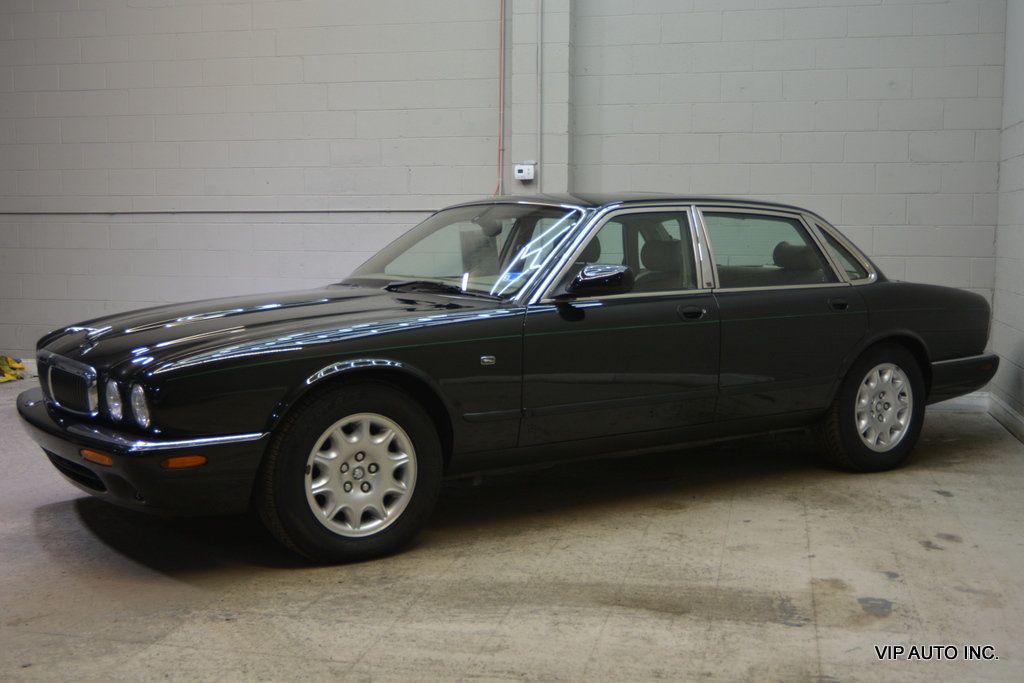 2000 Jaguar XJ 4dr Sedan - 22965182 - 27