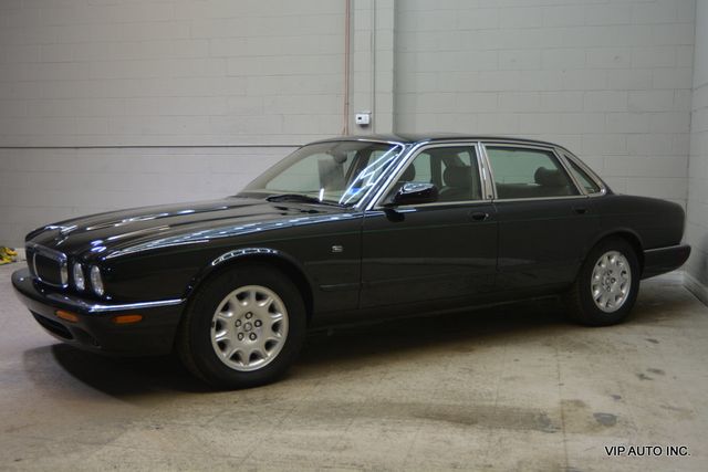 2000 Jaguar XJ 4dr Sedan - 22965182 - 27