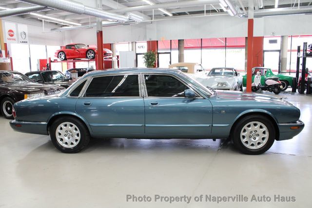 2000 Jaguar XJ 4dr Sedan L - 22062223 - 10