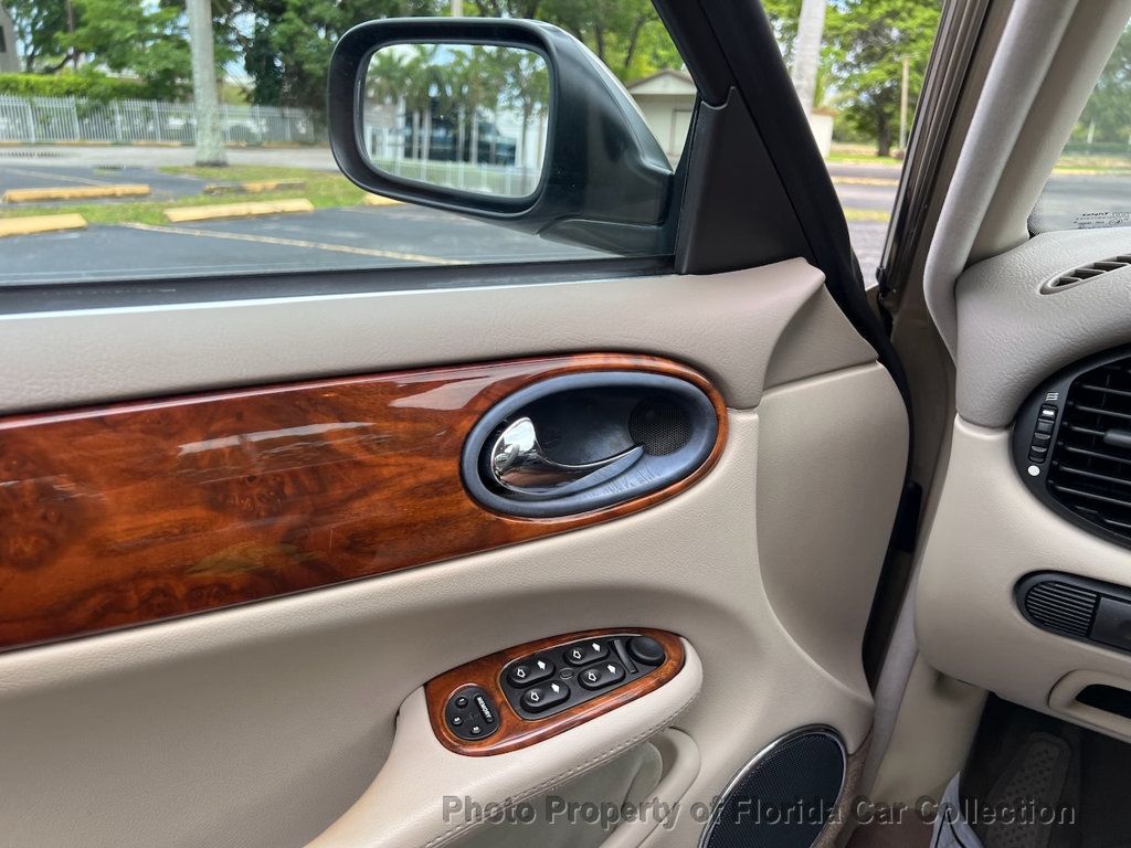 2000 Jaguar XJ XJ8 Sedan - 22856045 - 58