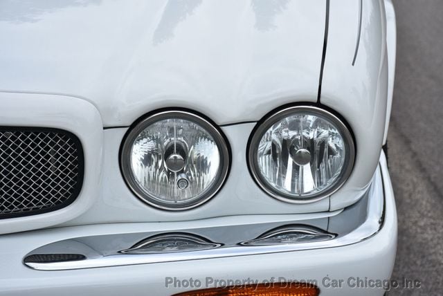 2000 Jaguar XJ XJ-R  - 23082538 - 11