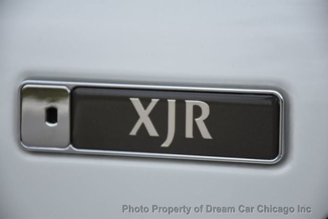 2000 Jaguar XJ XJ-R  - 23082538 - 17