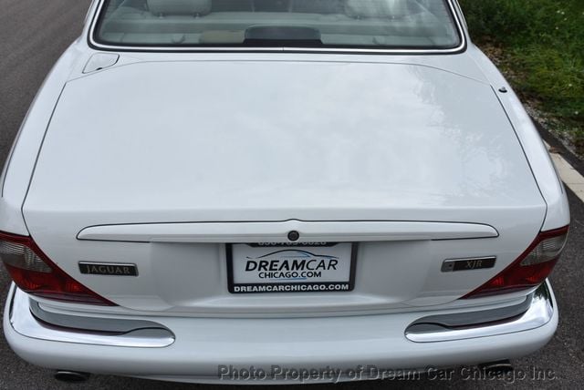 2000 Jaguar XJ XJ-R  - 23082538 - 24