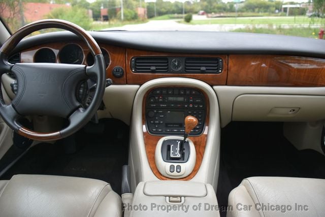 2000 Jaguar XJ XJ-R  - 23082538 - 54