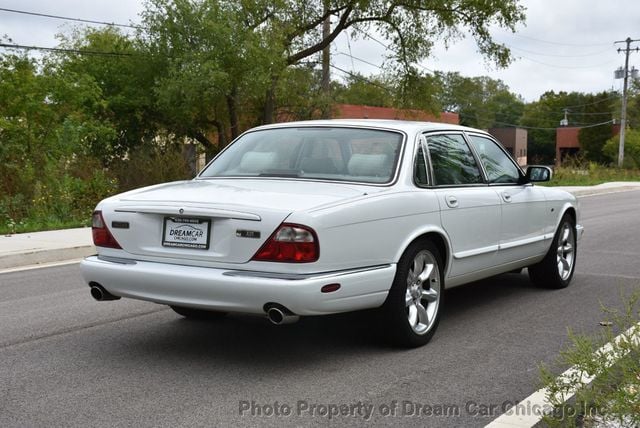 2000 Jaguar XJ XJ-R  - 23082538 - 6