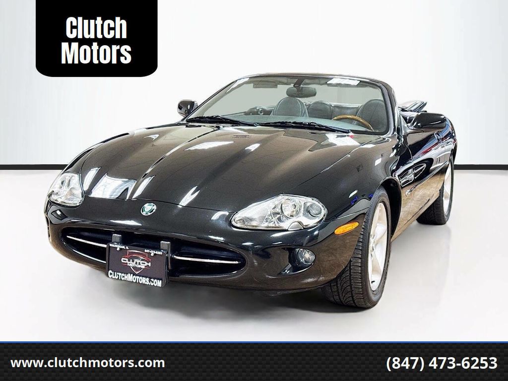 2000 Jaguar XK8 2dr Convertible - 22968944 | Video 1