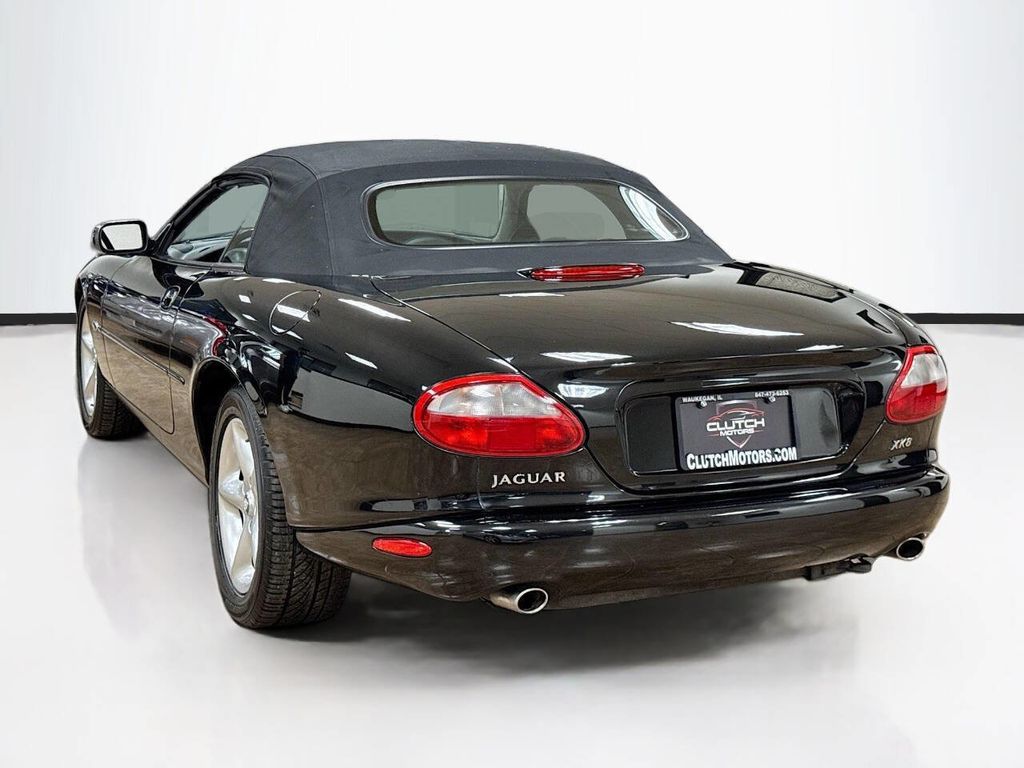 2000 Jaguar XK8 2dr Convertible - 22968944 - 12