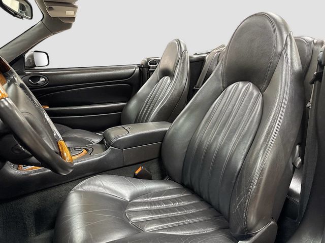 2000 Jaguar XK8 2dr Convertible - 22968944 - 18