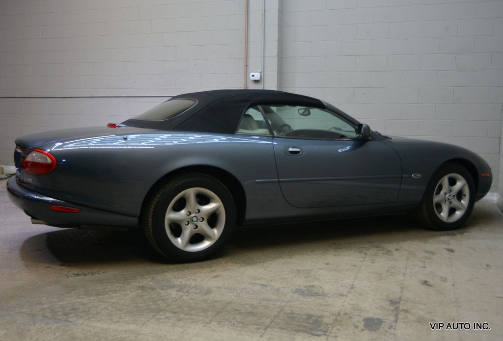 2000 Jaguar XK8 2dr Convertible - 23072140 - 13