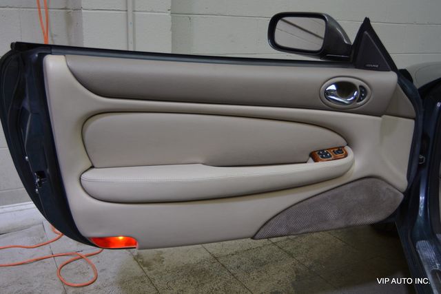 2000 Jaguar XK8 2dr Convertible - 23072140 - 20