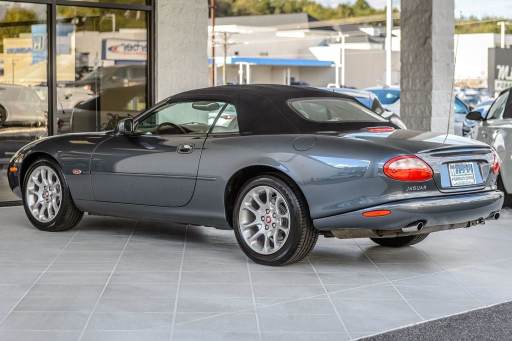 2000 Jaguar XKR XKR - LOW MILES - SUPERCHARGED - VERY WELL KEPT - GORGEOUS - 22600051 - 11