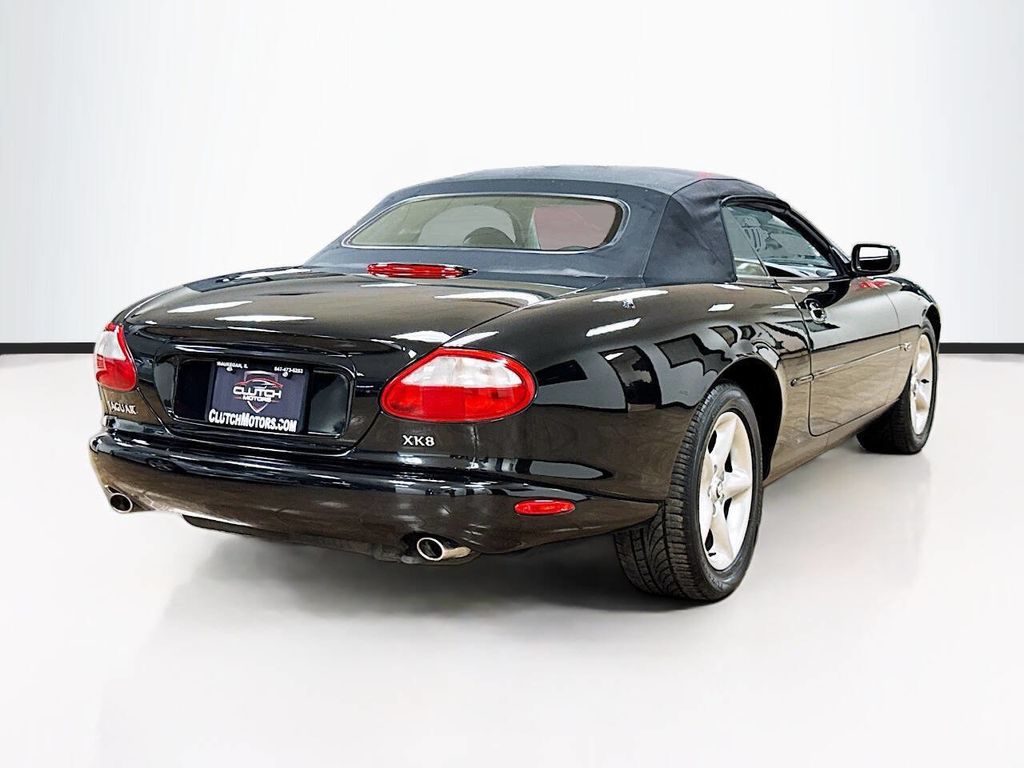 2000 Jaguar XK-Series XK8 2dr Convertible - 22968944 - 11