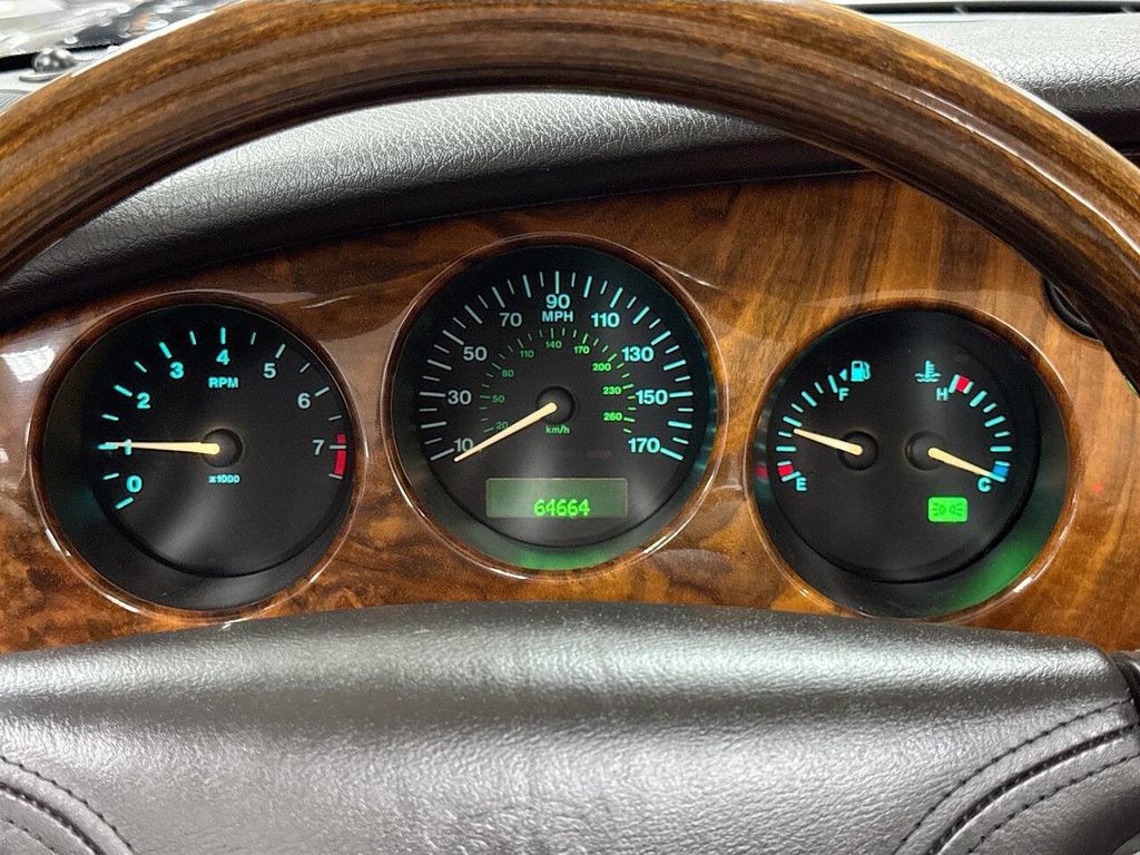 2000 Jaguar XK-Series XK8 2dr Convertible - 22968944 - 16