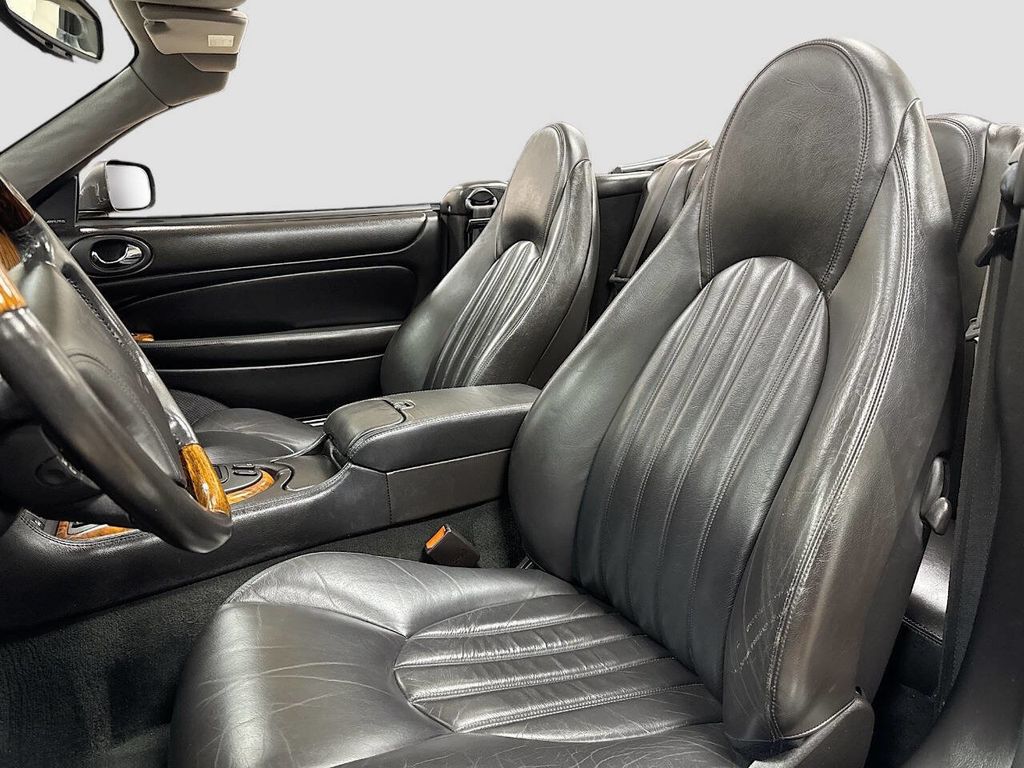 2000 Jaguar XK-Series XK8 2dr Convertible - 22968944 - 18