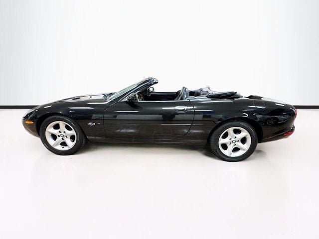 2000 Jaguar XK-Series XK8 2dr Convertible - 22968944 - 8