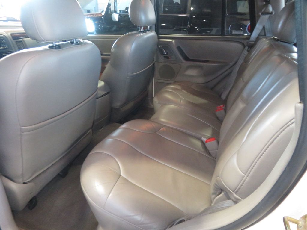 2000 Jeep Grand Cherokee 4X4 LAREDO V8 LEATHER EXTRA CLEAN 2OWNER AZ GRAND CHEROKEE - 23090666 - 23