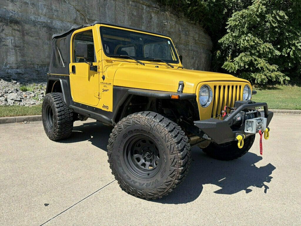 2000 Jeep Wrangler 2dr Sport - 23068343 - 0