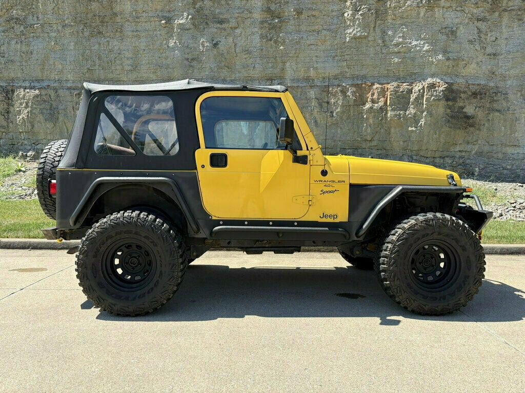 2000 Jeep Wrangler 2dr Sport - 23068343 - 1