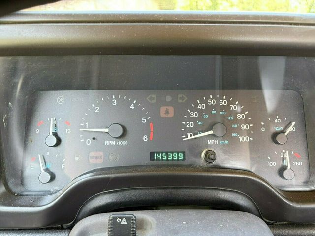2000 Jeep Wrangler 2dr Sport - 23068343 - 27