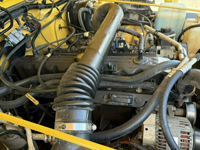 2000 Jeep Wrangler 2dr Sport - 23068343 - 36