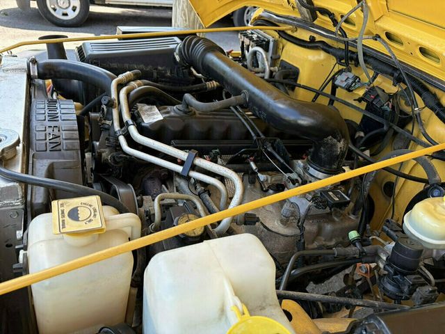 2000 Jeep Wrangler 2dr Sport - 23068343 - 37
