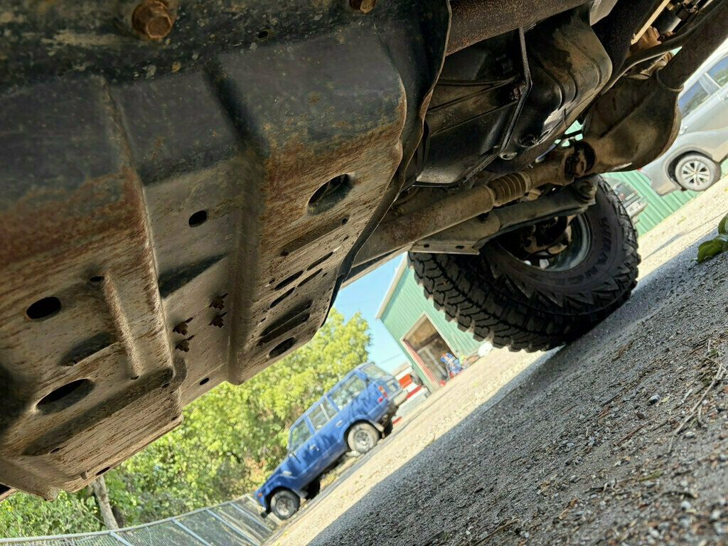 2000 Jeep Wrangler 2dr Sport - 23068343 - 46