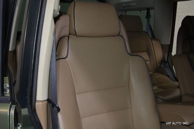 2000 Land Rover Discovery Series II 4dr Wagon w/Leather - 22410169 - 13