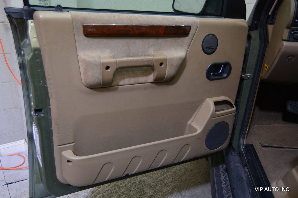 2000 Land Rover Discovery Series II 4dr Wagon w/Leather - 22410169 - 6